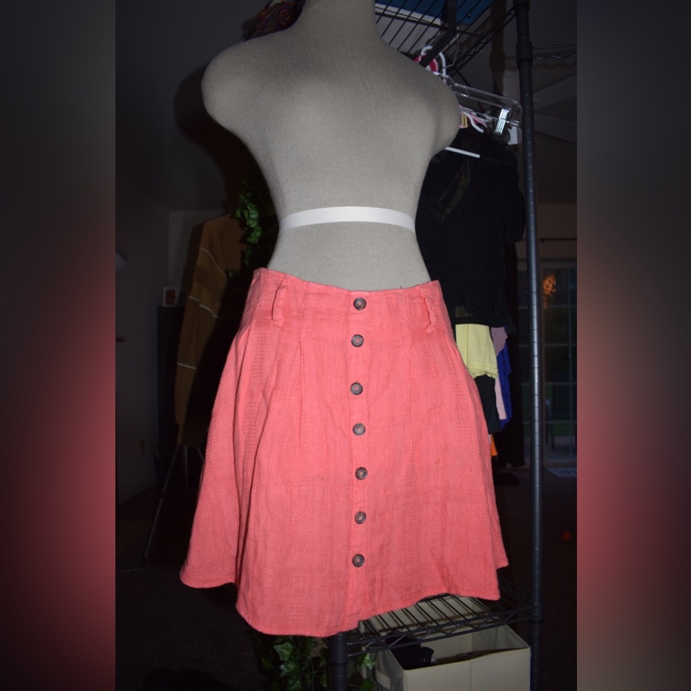 Salmon colored free people skort size 8 dead stock